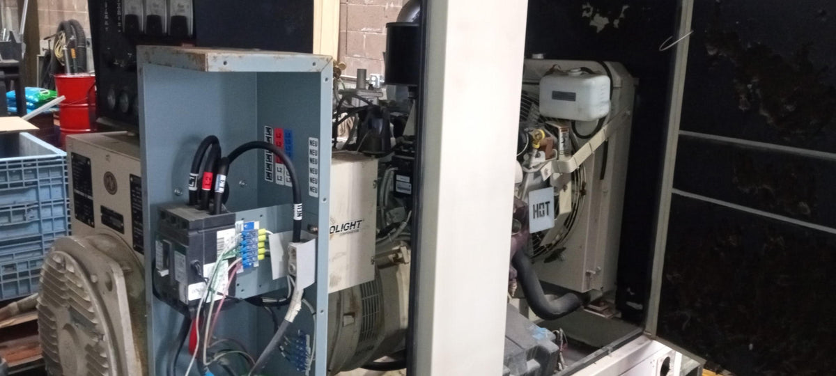 Katolight NL30PG6 30kW Standby Generator GM 4.3L 120/208V 3PH NG LP Enclosed