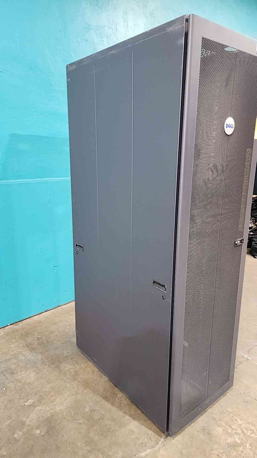 Dell PowerEdge 4210 42U Server Rack Enclosure Cabinet PS38S 0GJ575 Doors Sides