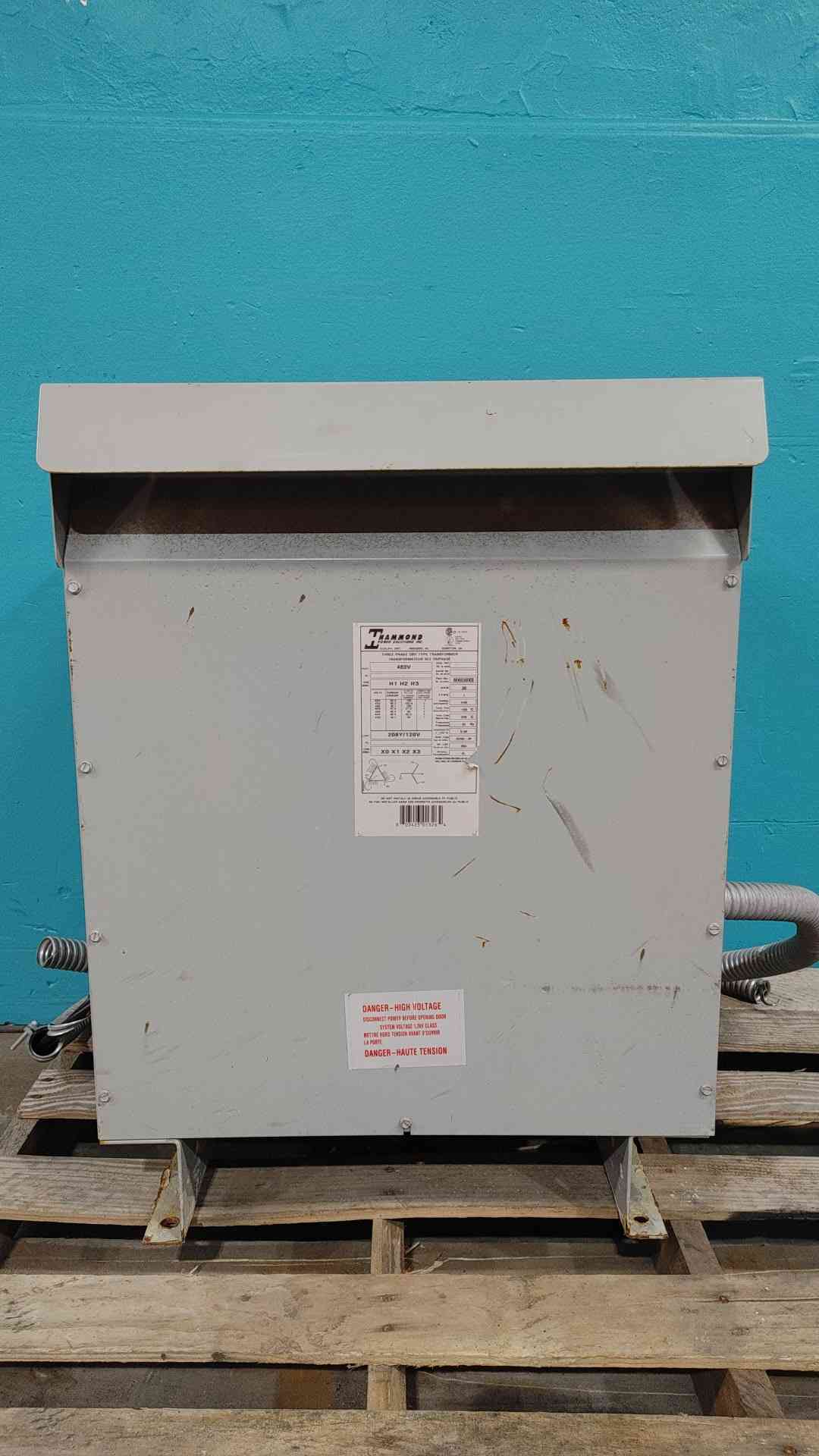Hammond MK030KB 30 kVA 3 Phase Dry Type Transformer 480V to 208Y/120V NEMA 3R