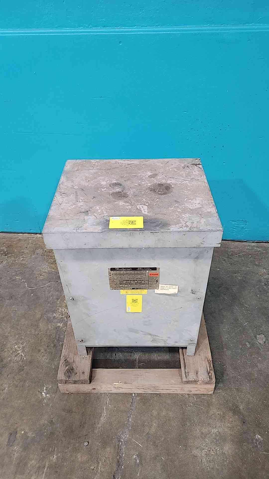 Magnetek Jefferson 30 KVA 3 Phase Dry Type Transformer 480V 240/120 223-3197-120