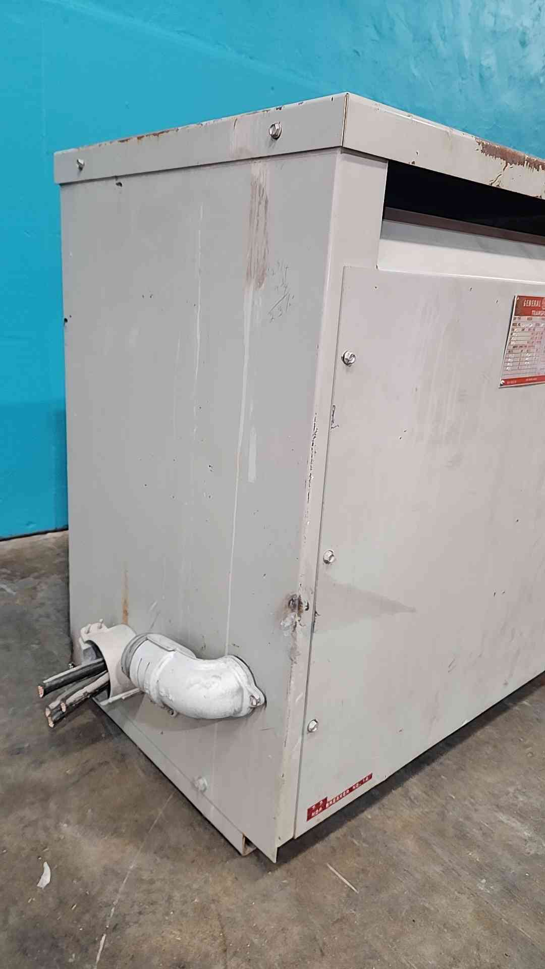 GE 75 KVA Dry Type Transformer 9T23Y3874 480V to 208Y/120V 3 Phase 3PH Indoor