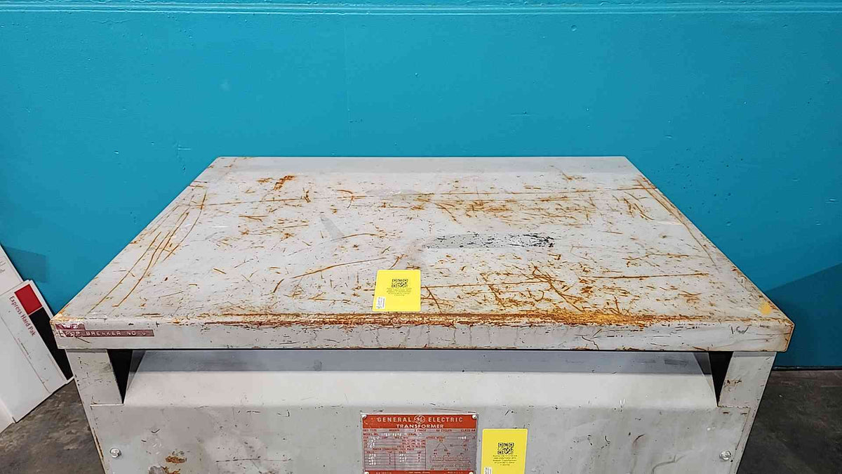 GE 112.5 KVA Dry Type Transformer 480V to 208Y/120V 3 Phase 9T23Y3875 Indoor