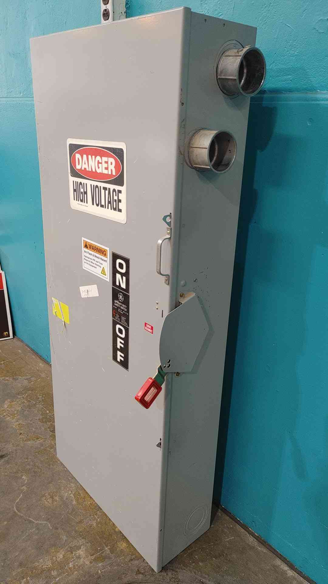 GE TH3366 600A 600V 3-Phase Fusible Heavy Duty Safety Switch Disconnect NEMA 1