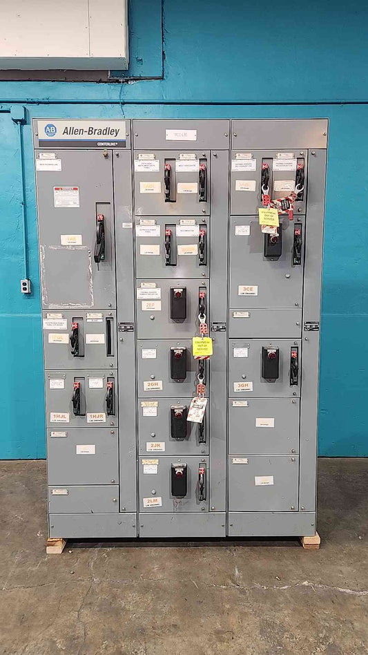 Allen-Bradley Centerline 2100 MCC 3 Section Motor Control Center 800A 600V 3PH