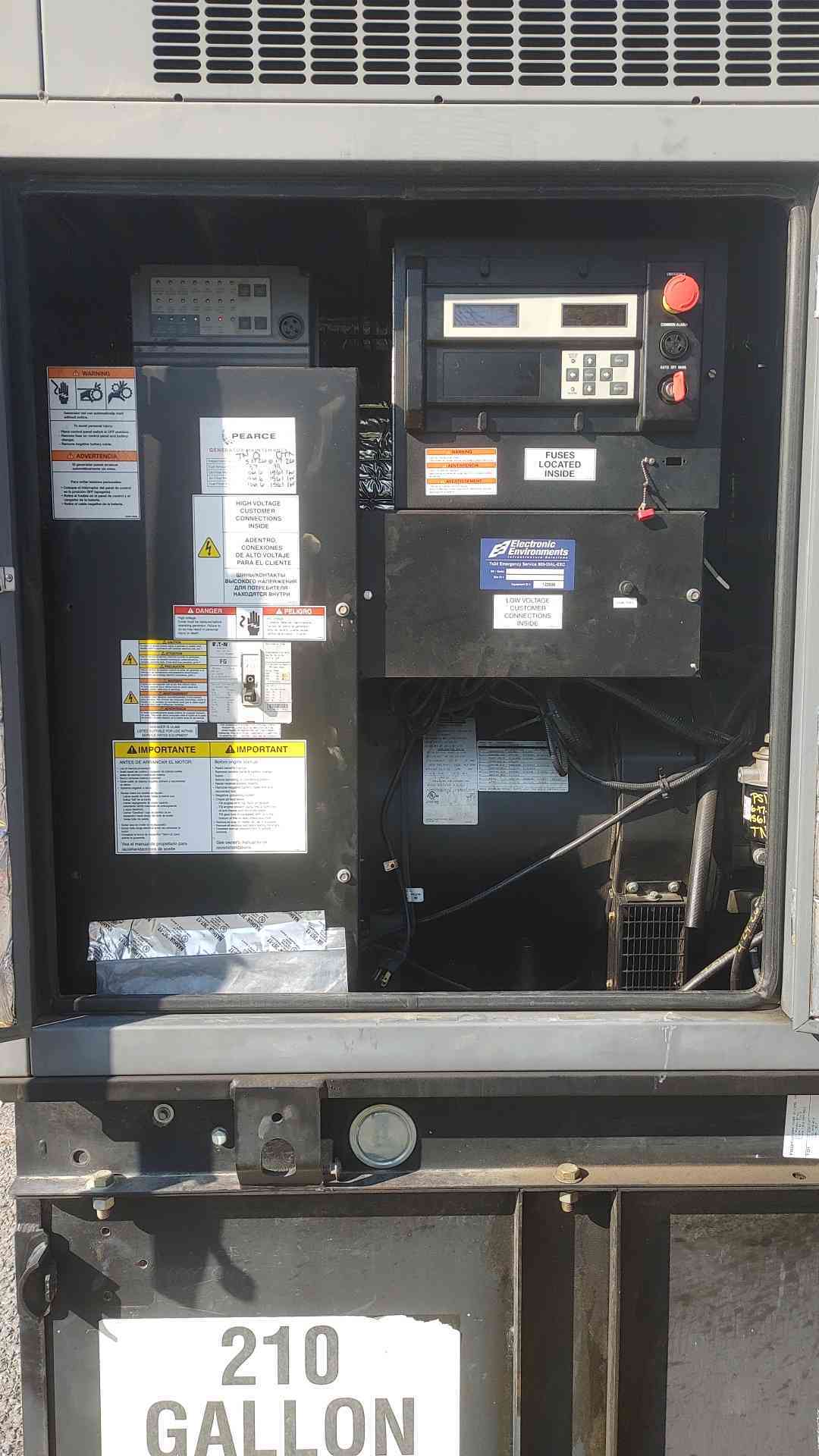 Generac 30kW Diesel Generator SD0030 120/240V 1PH 40kW Alt Enclosed 210Gal Tank