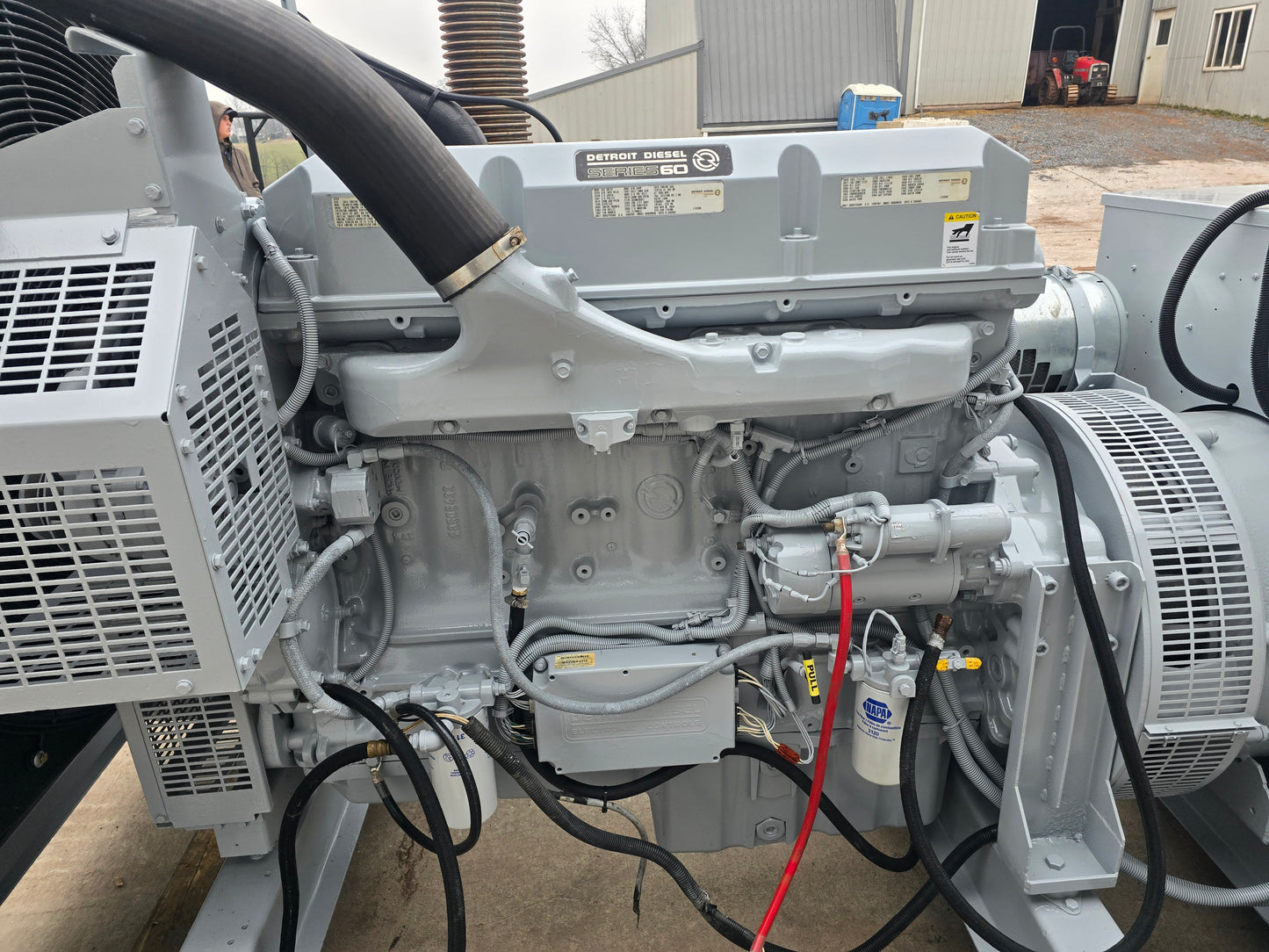 300KW Spectrum 60 Series Detroit Diesel Generator '02 732hrs TESTED