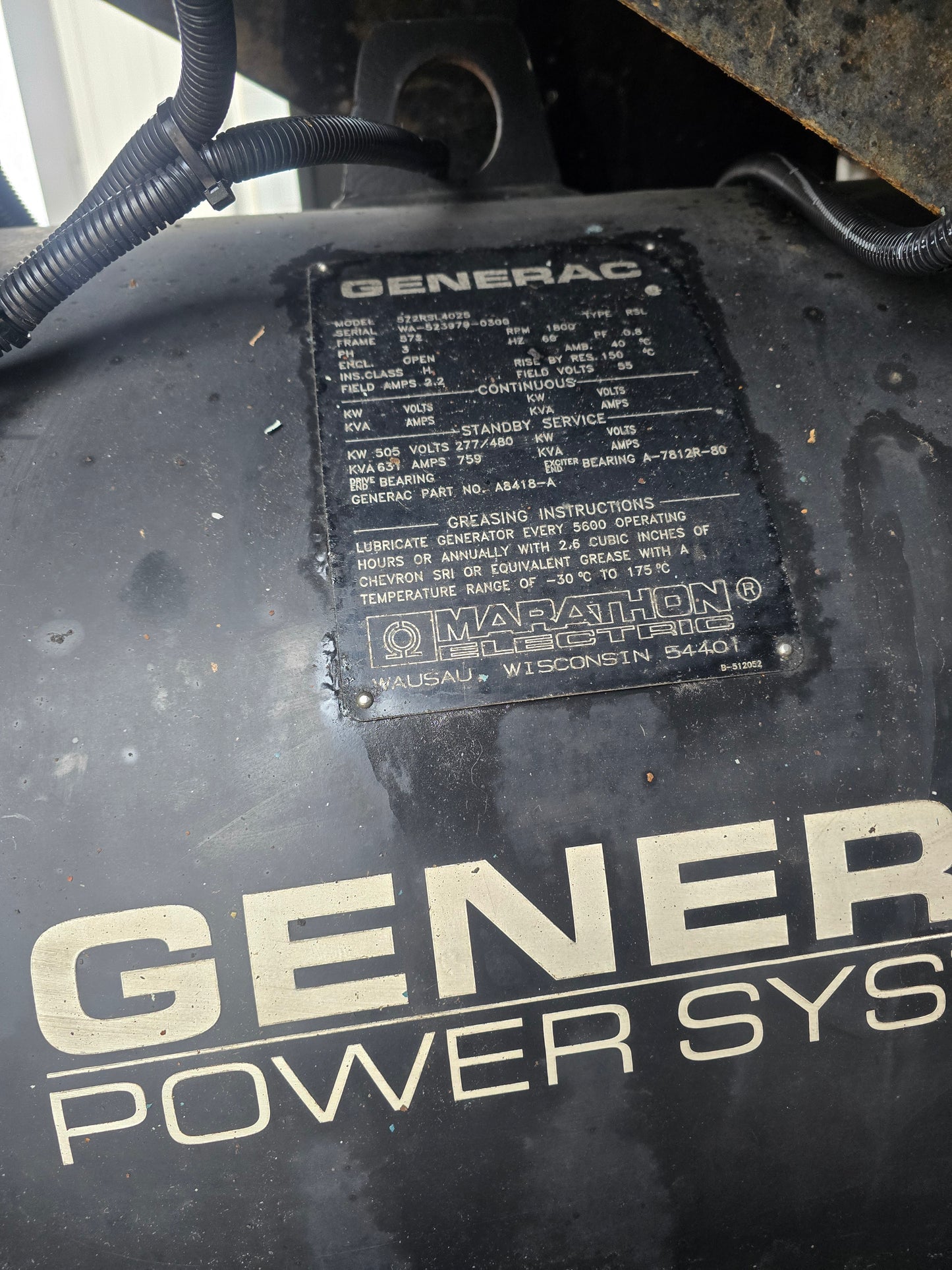 500KW Generac 22L V12 Daewoo Diesel Generator Enclosed w/ Tank '00 152hrs 1&3PH TESTED