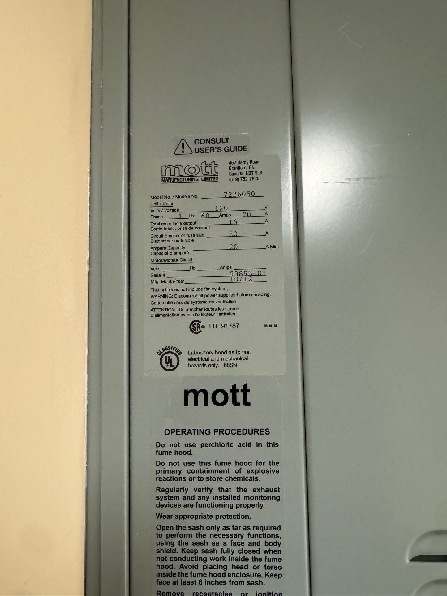 Mott 4' 120V 1PH Fume Hood 7226050 W/Base Laboratory Chemical Use (SKU: 112369)