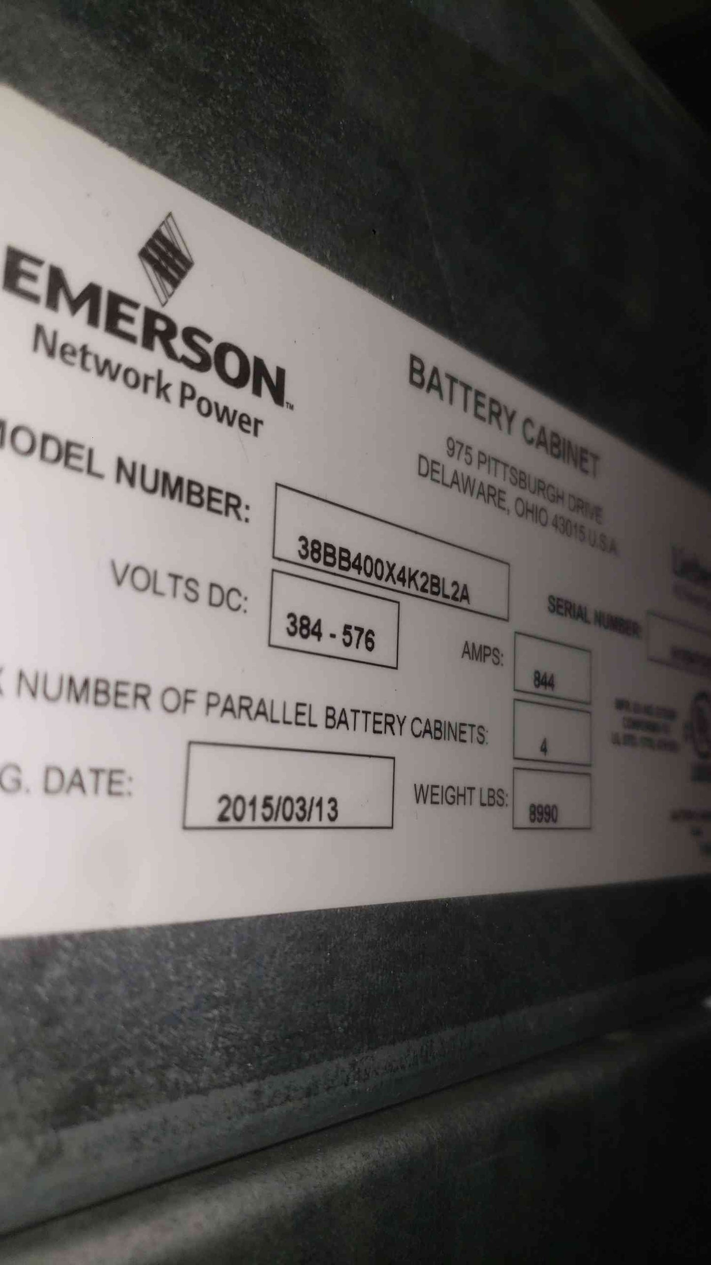 Liebert NX 400kVA 400kW 3ph UPS and Battery Cab 480V 38SA400AAAVA685