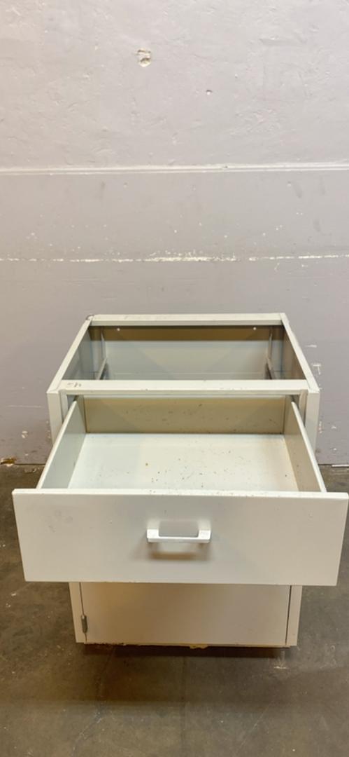 24" St Charles 1 Door 1 Drawer(S6LLST6640)