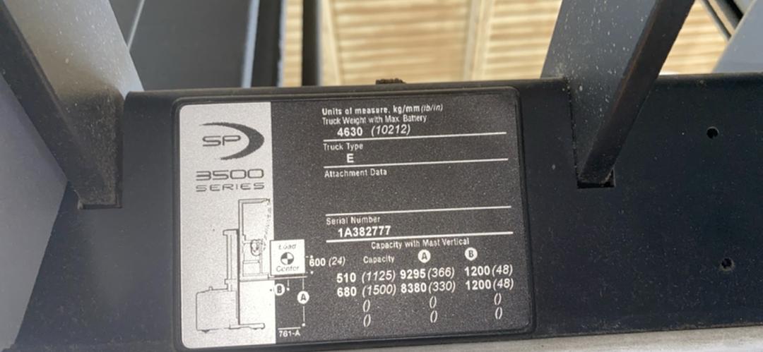 AS-IS CROWN SP3580F Lift truck Hi-Lo forklift Platform Order Picker NEEDS BATTERY (S6LLST4979)