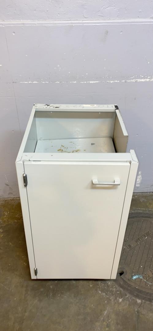 18" 1 Door St Charles(S6LLST6493)