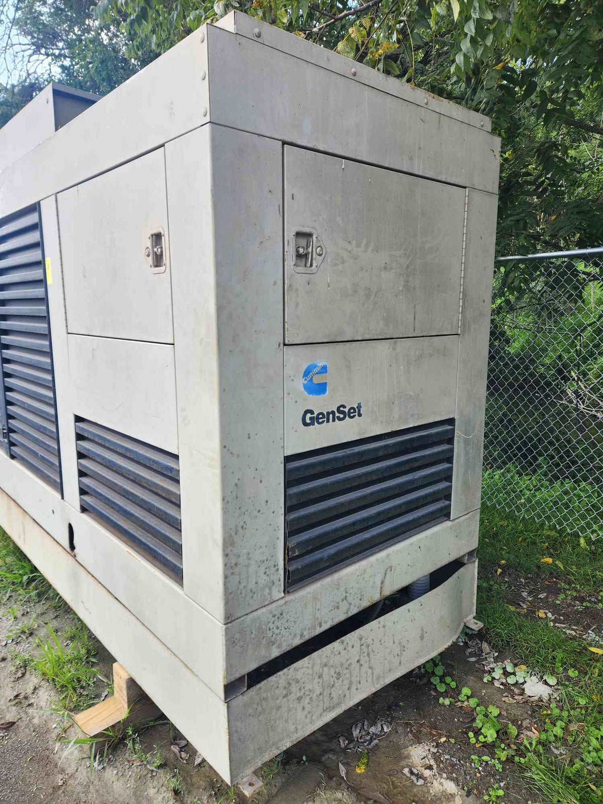 Cummins 275kW Diesel Generator NTA855 Engine Tank & Enclosure 1136.9Hrs(SKU: 114612)