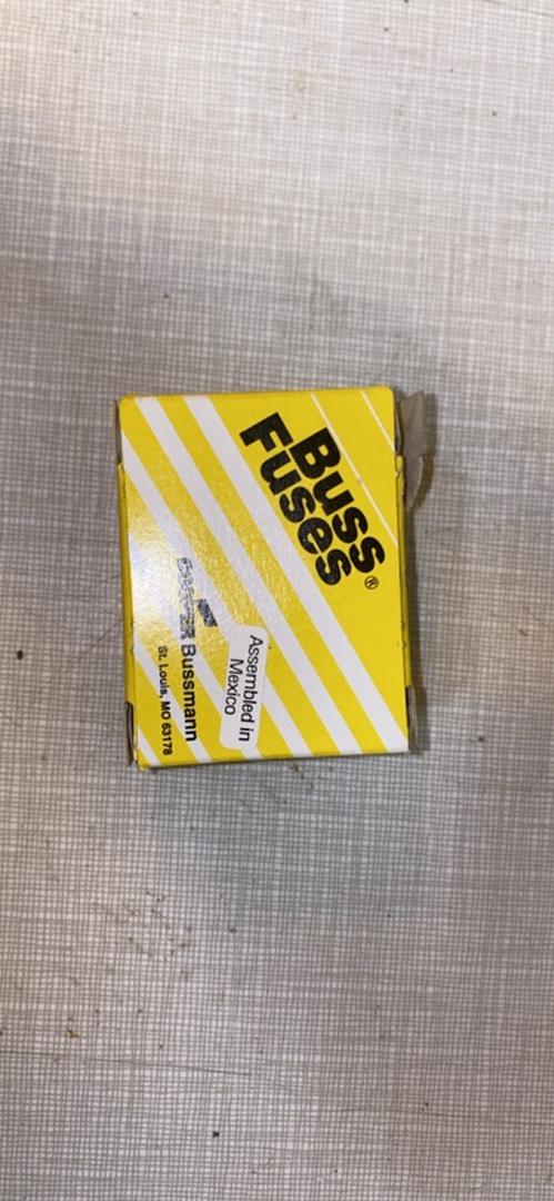 Bundle of Assorted Fuses(103997)