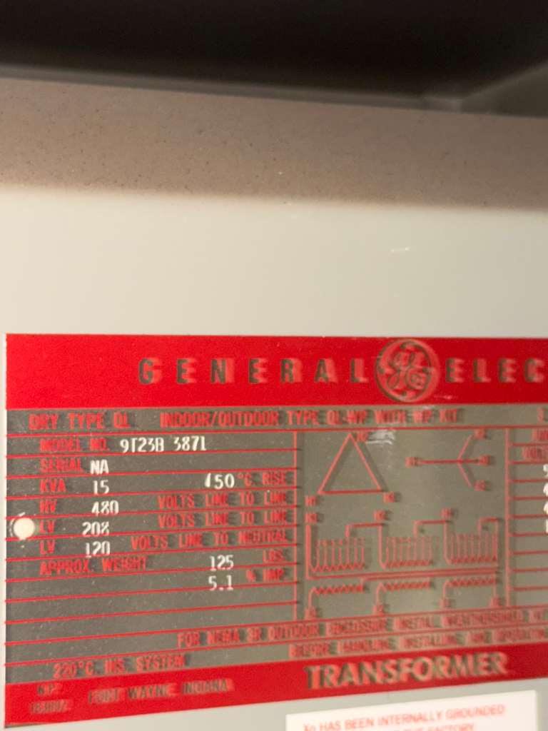 GE 15 kVA 3 Phase Dry Type Transformer 480V to 208Y/120V 9T23B3871