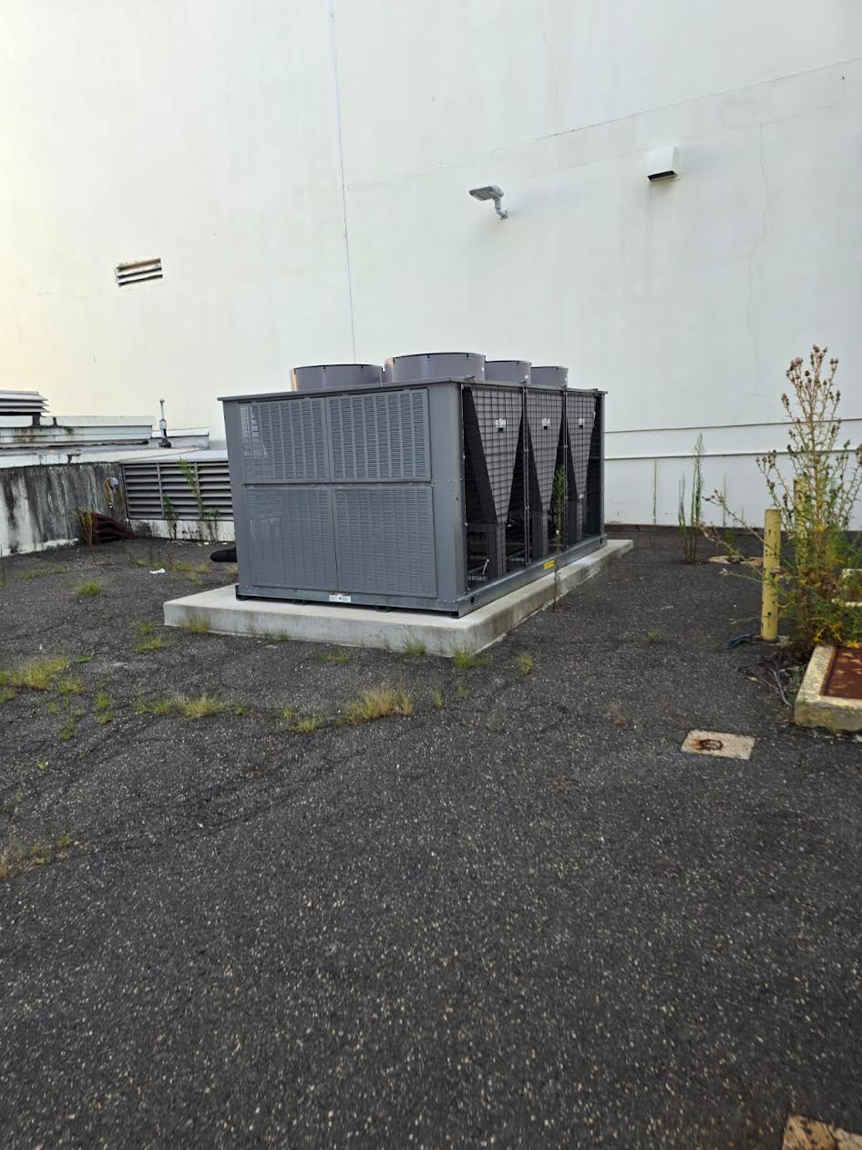 Carrier Gemini 38APD0906 460V Commercial Air-Cooled Condensing Unit