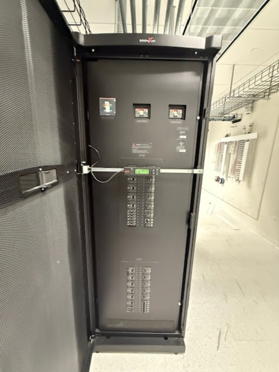 APC 150KVA PDU 480v x 208/120v Step Down & Distribution 0G-PD150G6F
