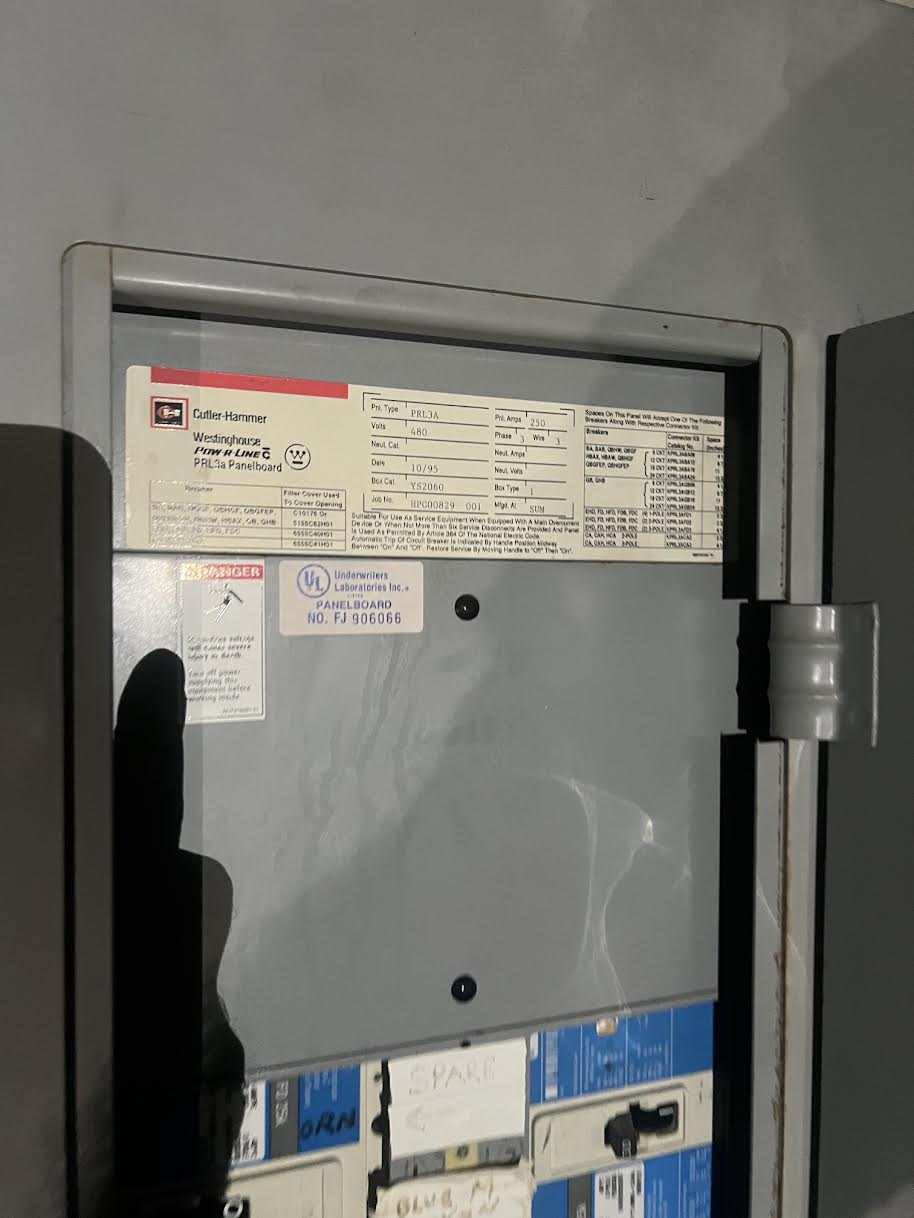 Cutler Hammer PRL3a Panelboard 250A Max 480V 3PH Distribution Panel
