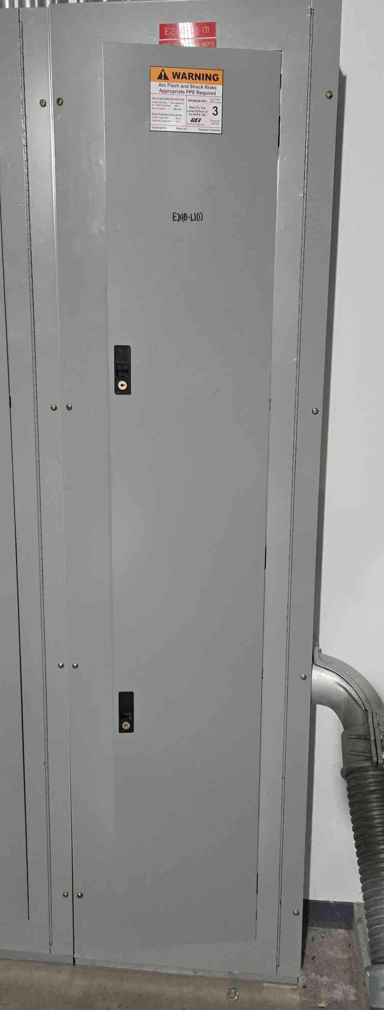 GE A Series Panels 400 amp W/ Main 208/120v (107650)