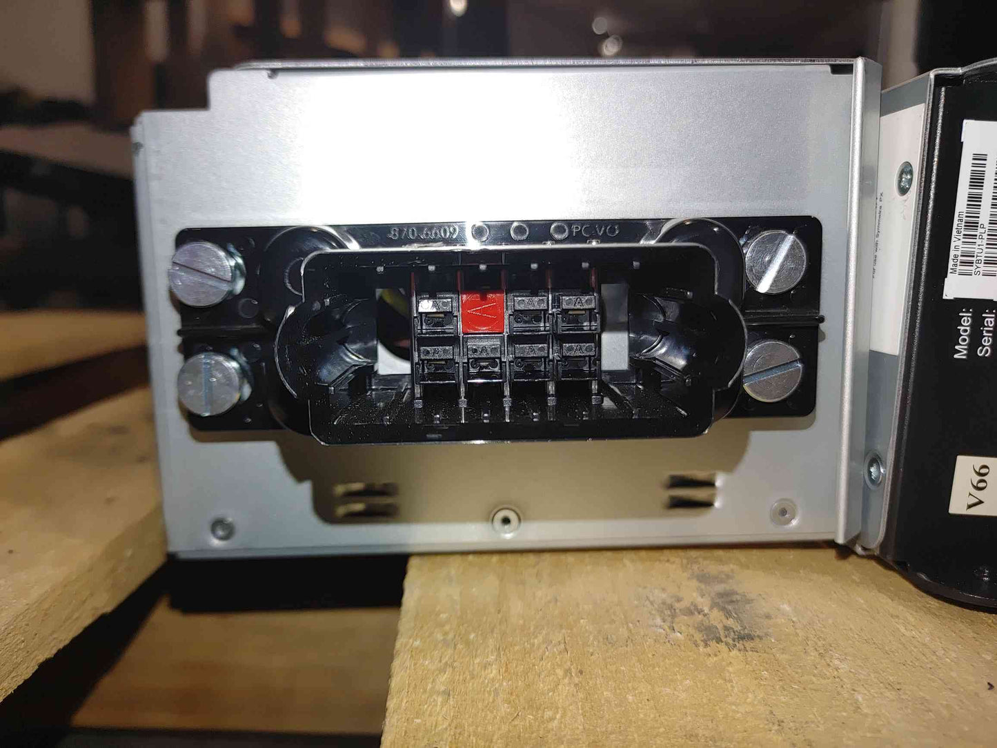 APC Battery Chassis SYBTU1-PLP Cartridge No Batteries (SKU: 112071)