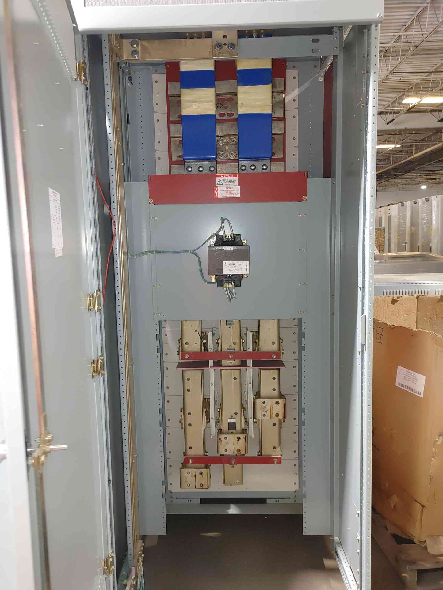 GE Power Break II MAIN SSD40B440 4000A 3P 600V Circuit Breaker MicroVersaTrip Plus (112944)