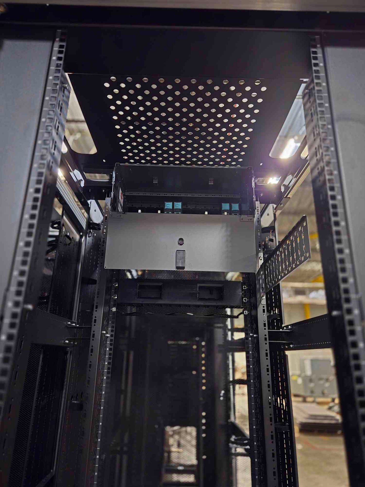42U Knurr Server Racks Doors / No Sides Data Cabinet