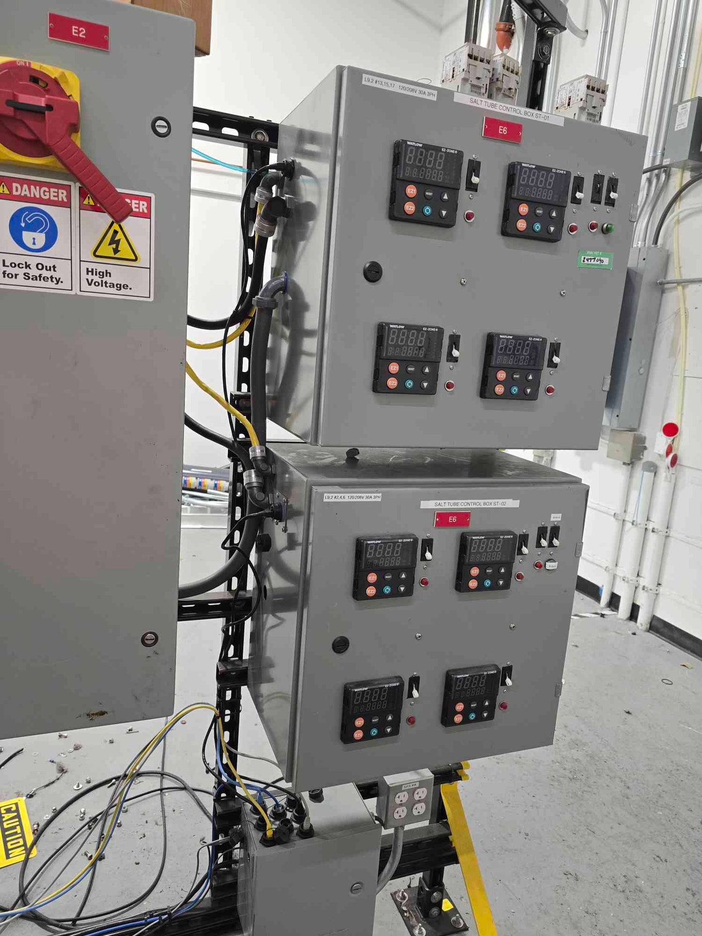 Industrial Heating/Processing Control Panel 120/208V 30A 3Ph (SKU: 112006)