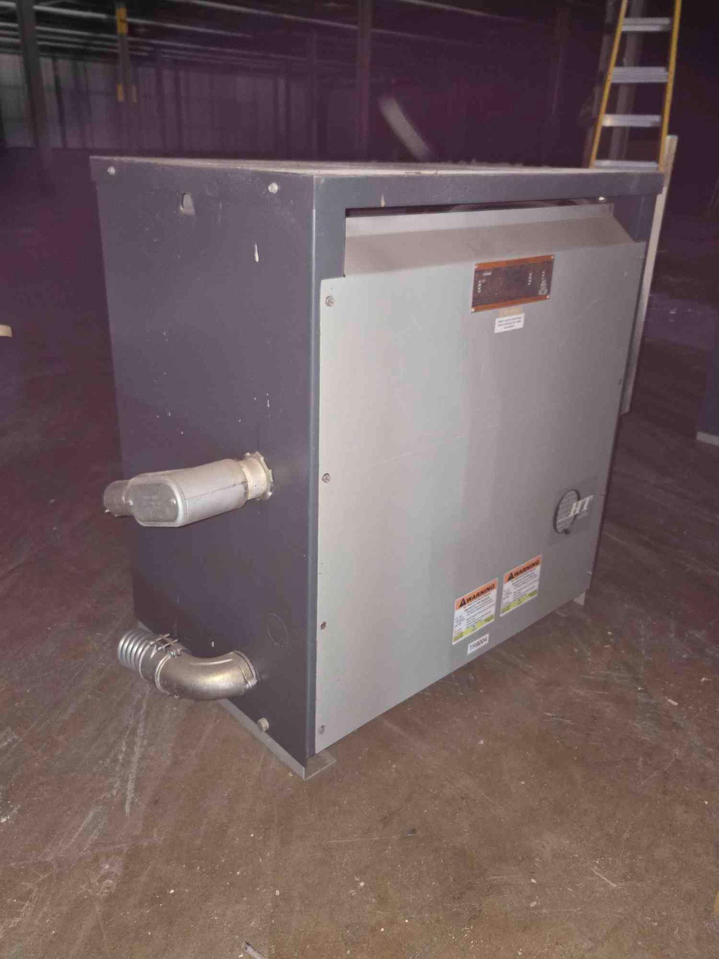 GE 112.5 KVA Dry Type Transformer 3 Phase 480V x 208Y/120V Model 9T23A3875 (SKU: 112736)