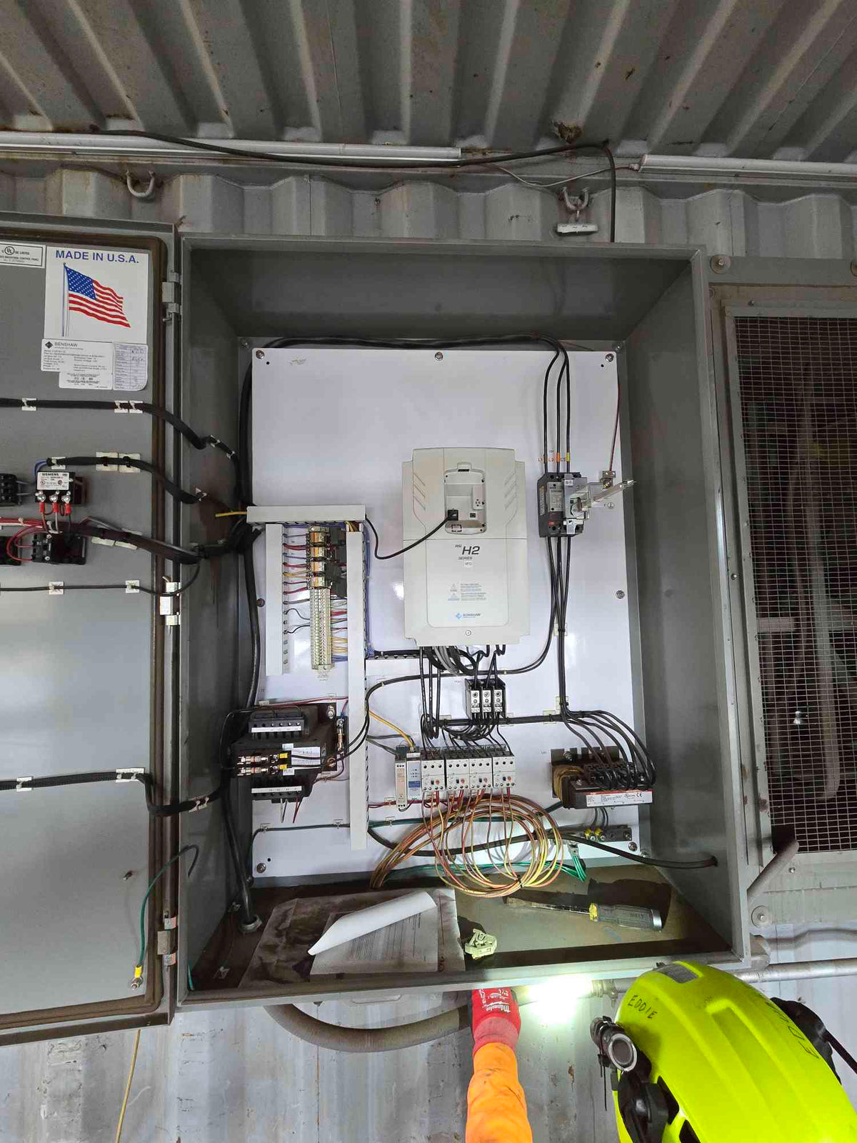 Benshaw RSI040SDH24 Enclosed VFD Control Panel 7.5 HP 415V 3 Phase H2 VFD NEMA 12