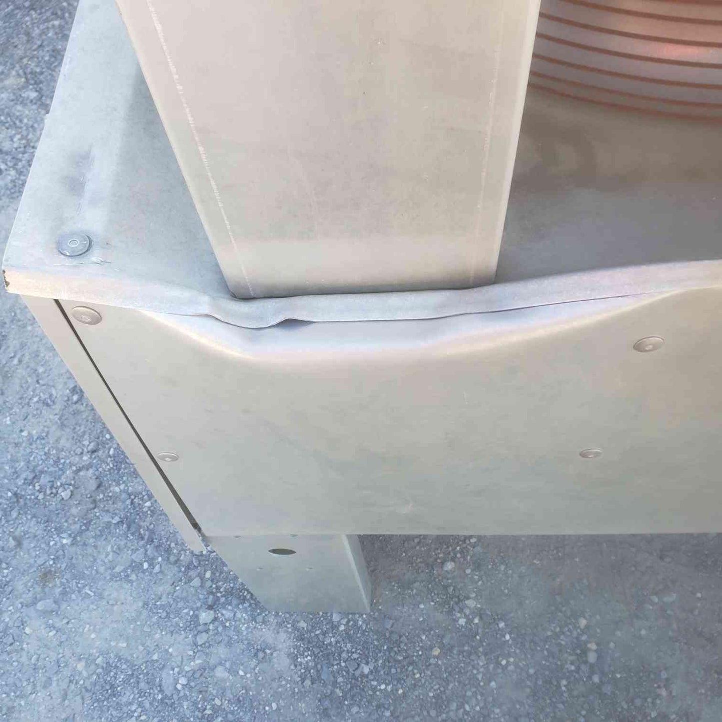 AS-IS Liebert 6 Fan 460V 6 Fan 3PH Condenser CDF616-A (SKU: 110929)