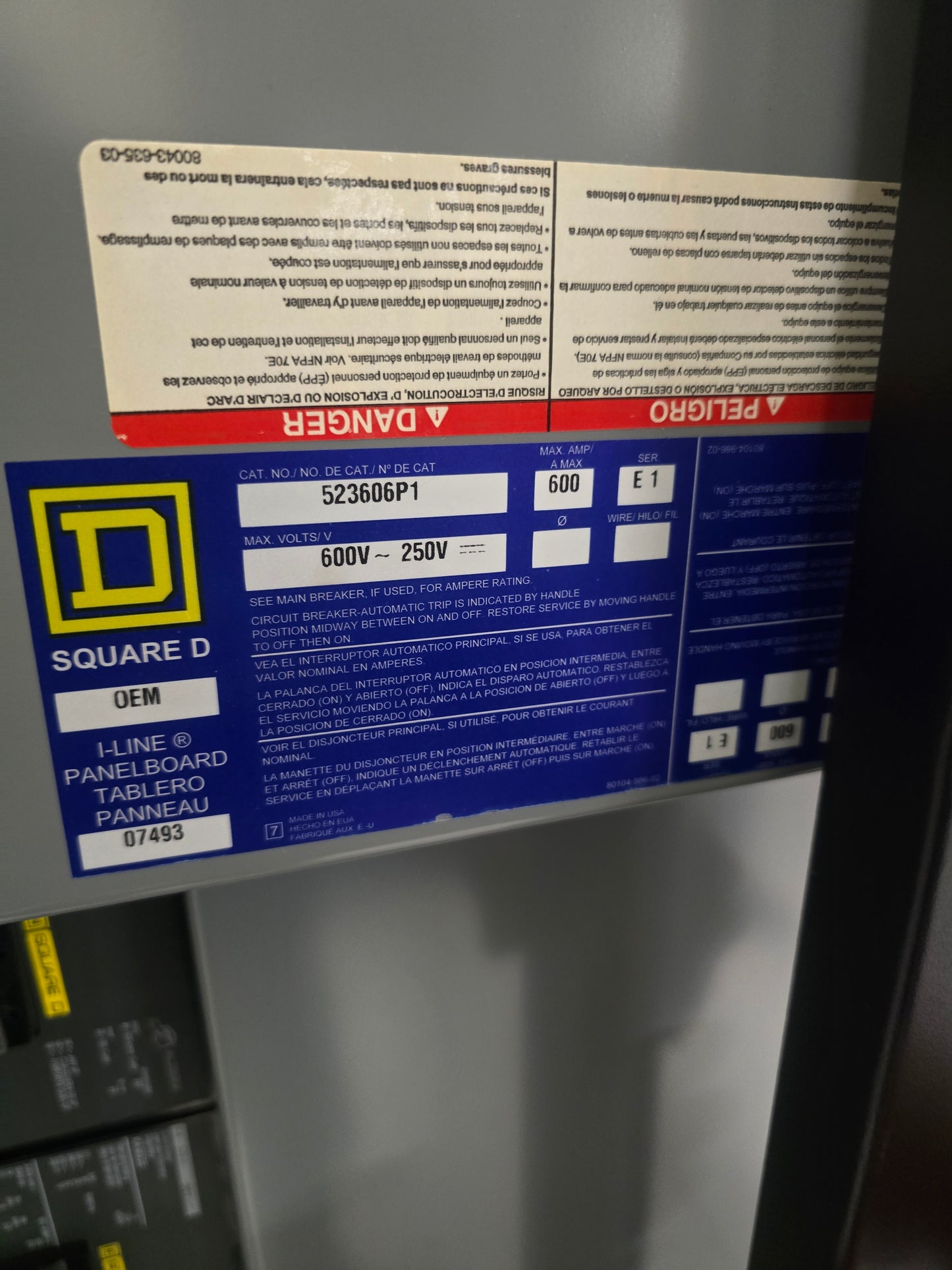 Square D I-Line 600A 600V Panelboard Distribution Cabinet 523606P1 Breakers
