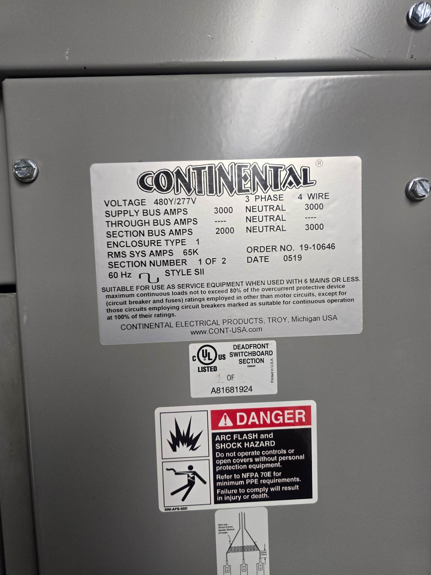 Continental 3000A 2000A 480V 3PH Switchboard Section 65kAIC Style SII