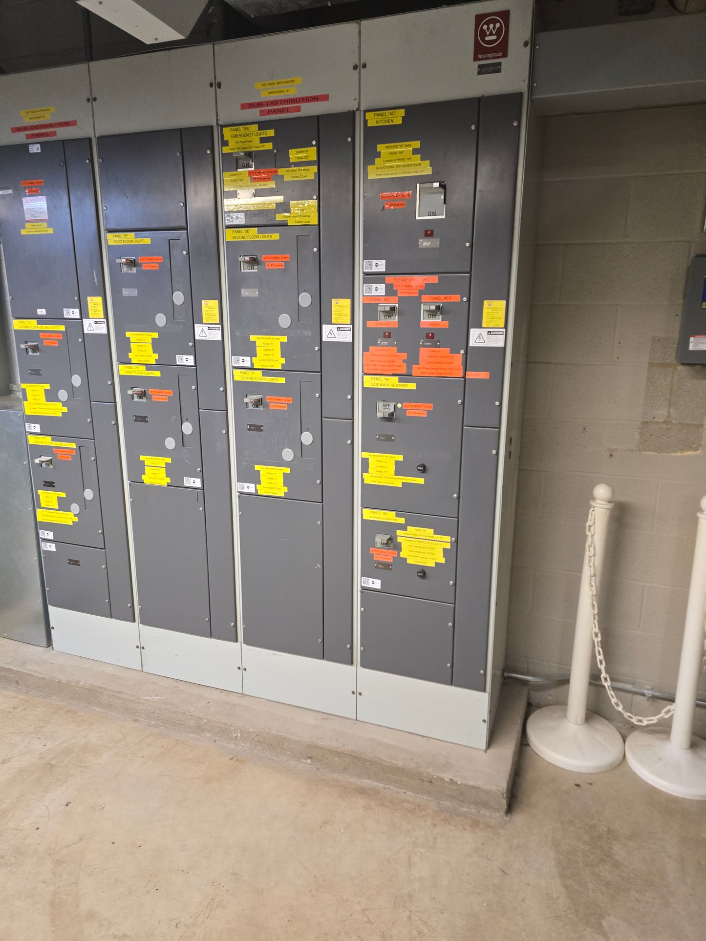 Westinghouse 1200A 480V 3PH Sub-Distribution Switchboard Panelboard 3-Pole