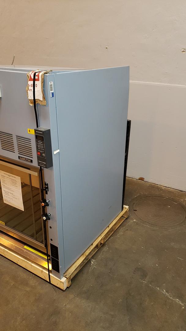 8' Fume Hood Hamilton SafeAire Ducted 2-Way Sash & Flow Meter (S6LLST7498)