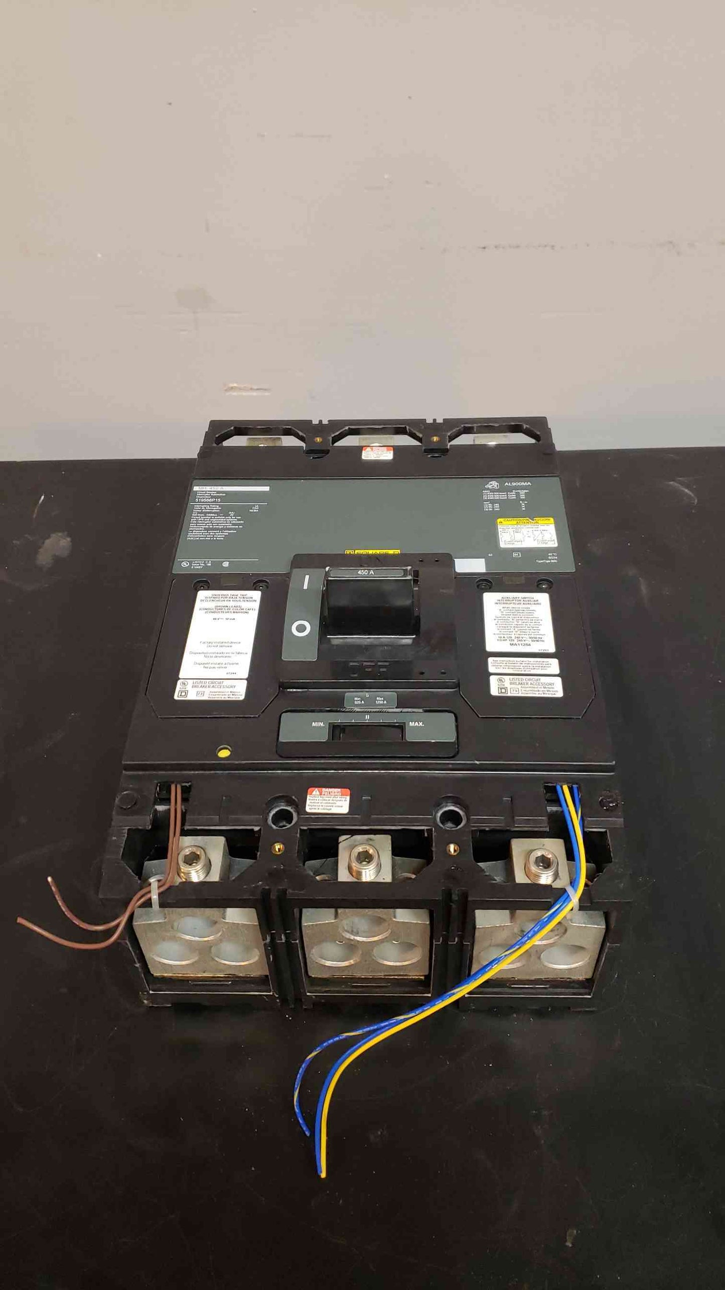 Square D 450 Amp Breaker MH 450 A 519568P15 (SKU: 2864AA)