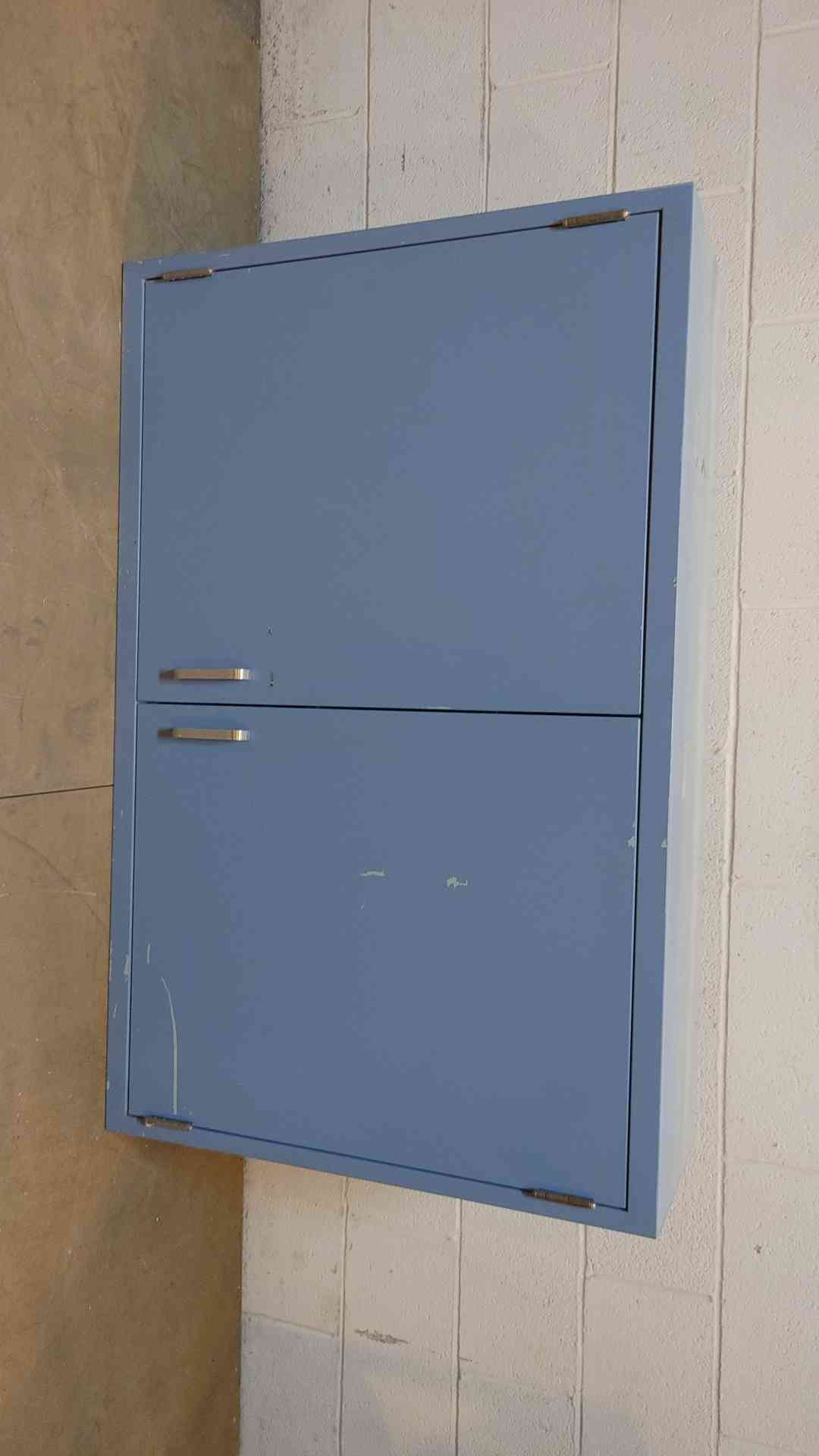 47" Duralab Overhead Cabinet (Q16605)(Q16605)