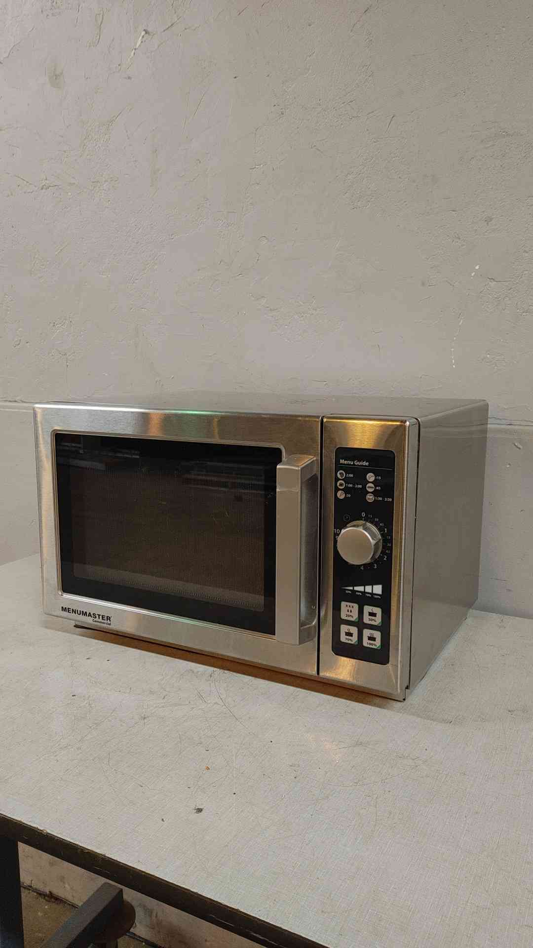 MenuMaster Commercial Microwave 120V 1000W MCS10DSE