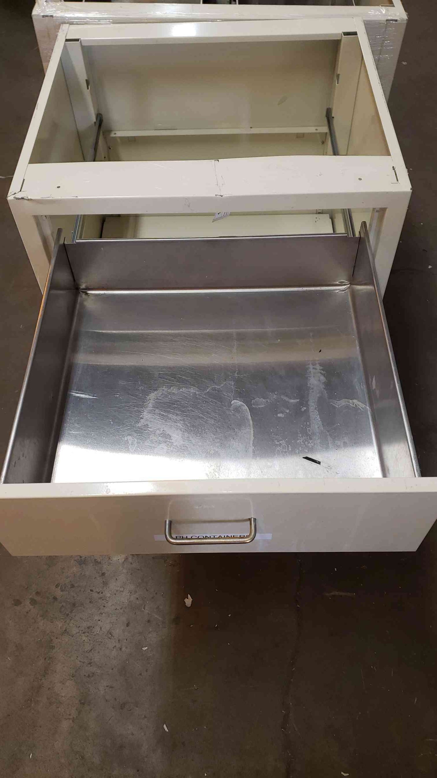 Jamestown 2' Mixed Casework (SKU: 106832)