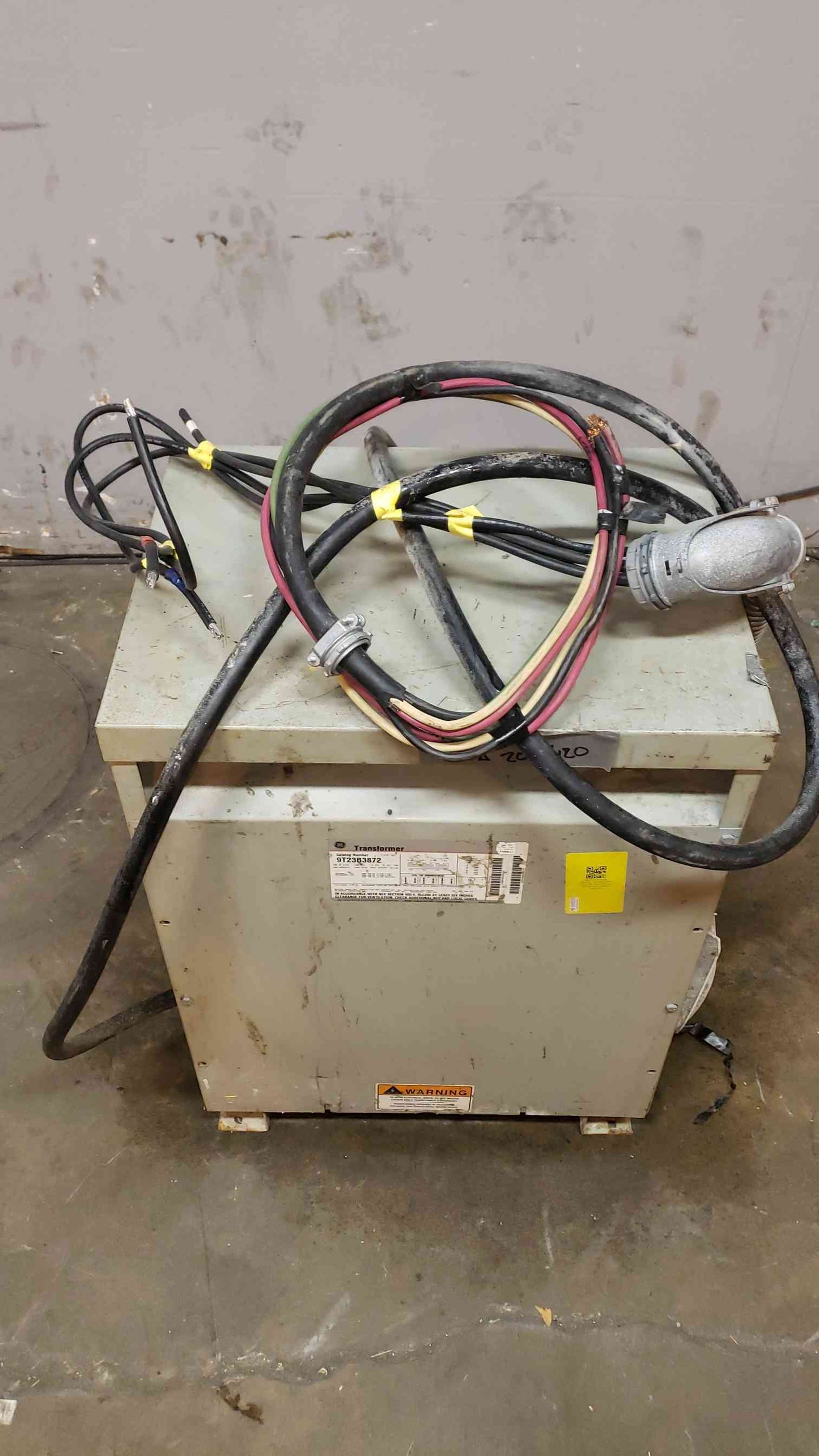 GE 30KVA 480v x 208Y/120 3PH Dry Transformer 9T23B3872 (SKU: 106912)