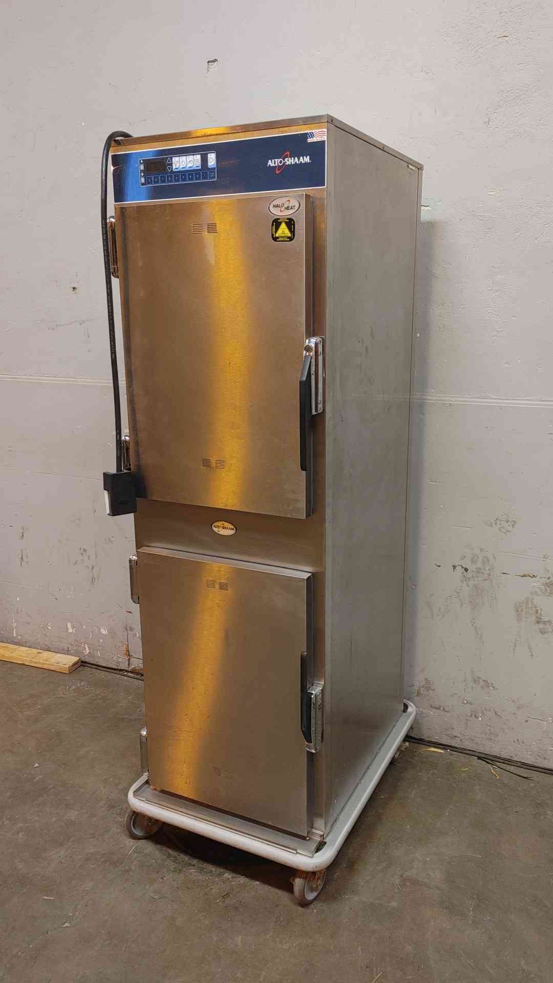 Alto-Shaam Halo Heat Full Height Insulated Mobile Heated Cabinet 1PH 208-240V 8000W 1200-THIII