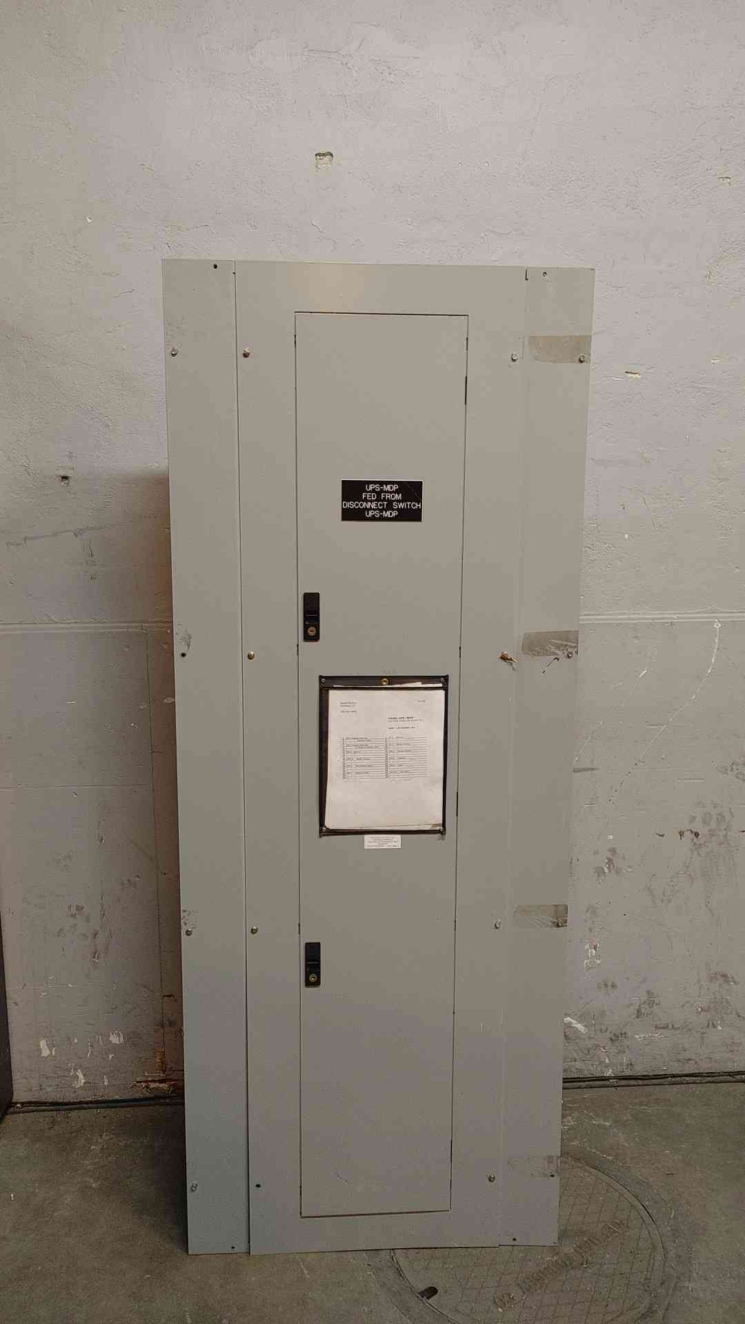 GE A-Series 2 Panelboard 600A 208Y/120V 3PH 4W AXB7N2 w/ Main