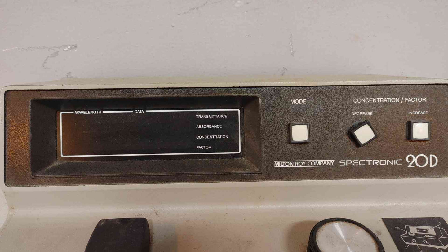 * * Milton Roy Spectronic 20D Spectrometer 115V .8A 333175 (108042)