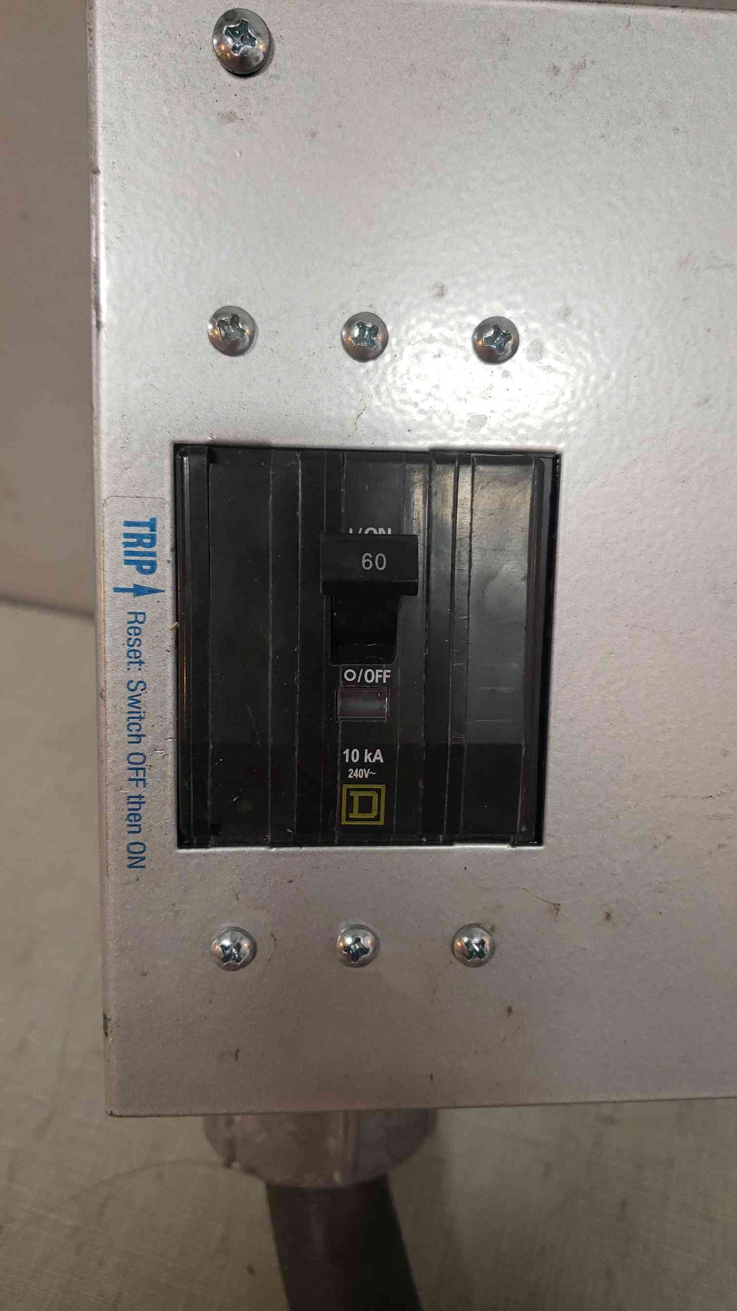 Starline 60A 240V CBDC225GE30-18"-460C9W-4 (SKU: 108169)