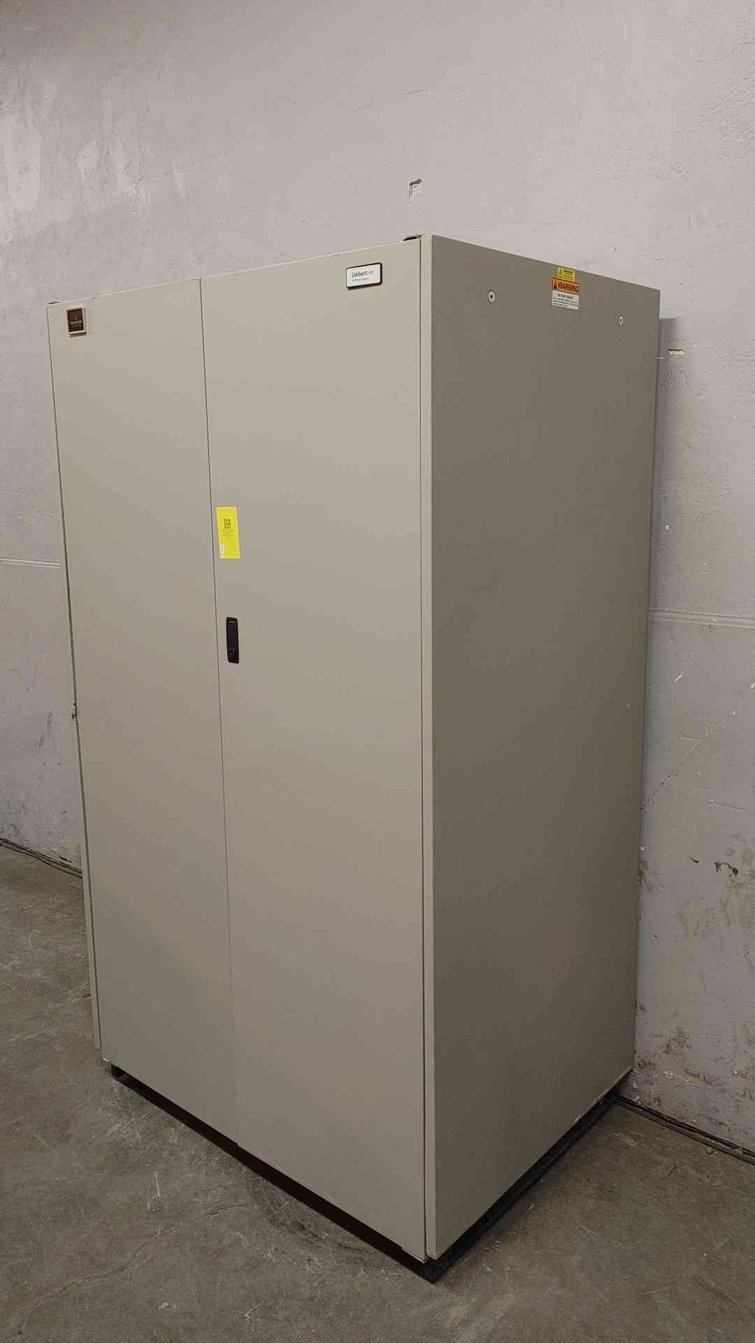 Liebert EXC 640A 3PH 208/120V EXC30022B30A079 PDU Expansion Cabinet (108351)