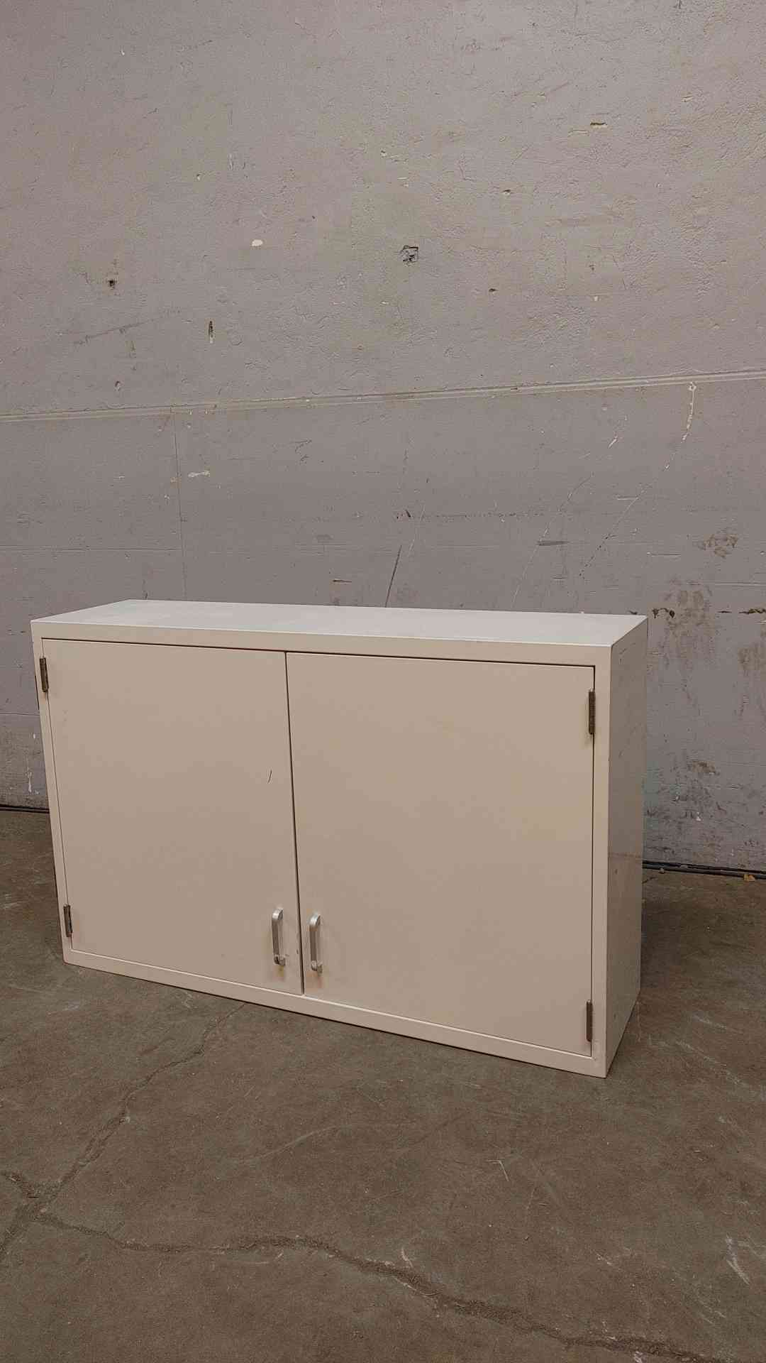 4' Duralab Solid Dual Door Overhead Casework (108354)