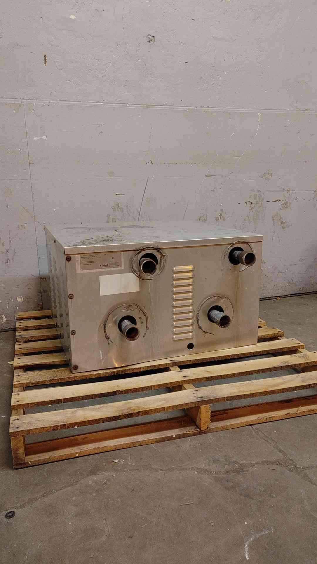Liebert Dry Cooler Pump Package 2 Pumps 5HP 460V 3PH D5ANT (108377)