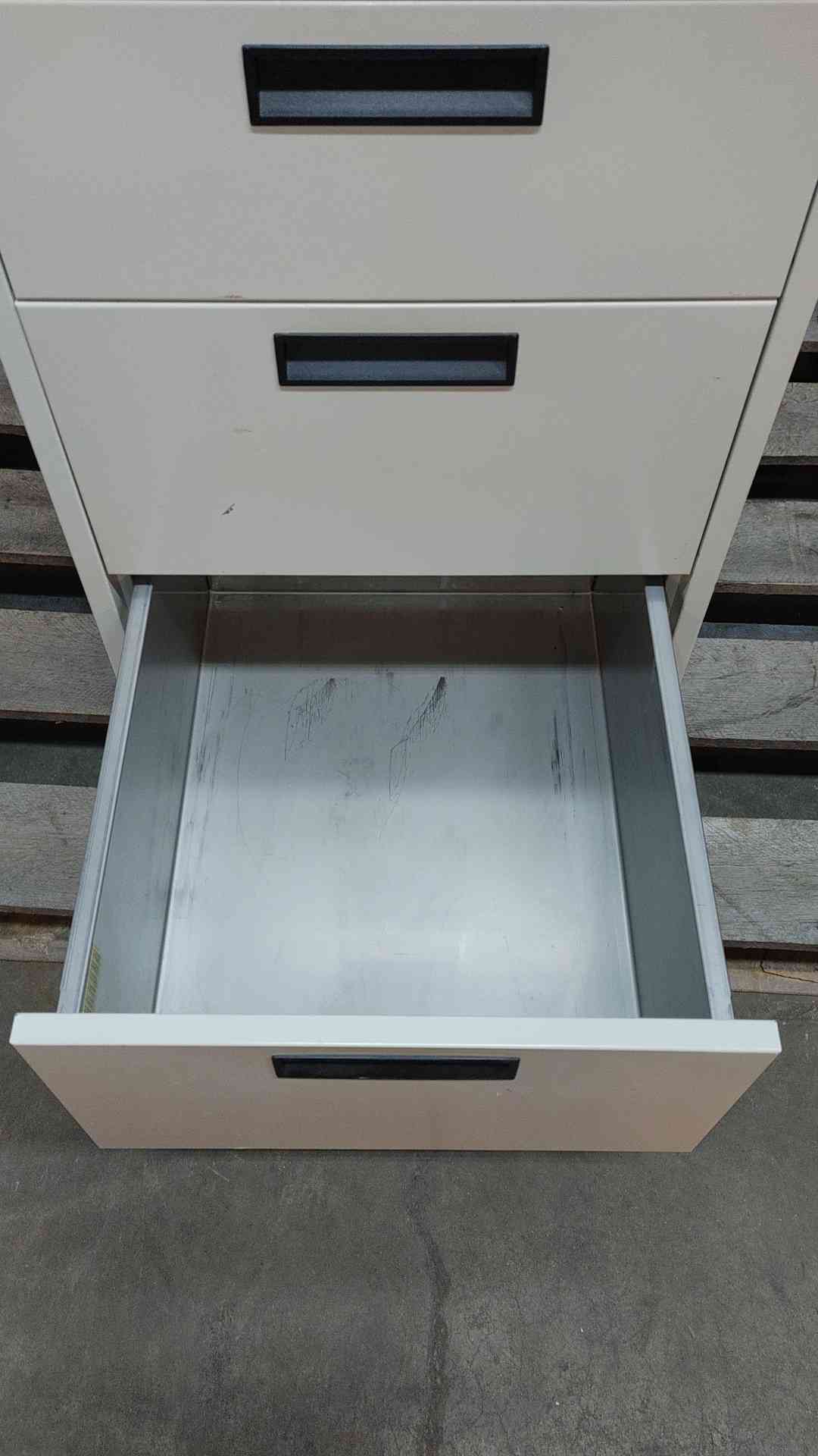 Lab Crafters 18" Drawer Casework (SKU: 108511)