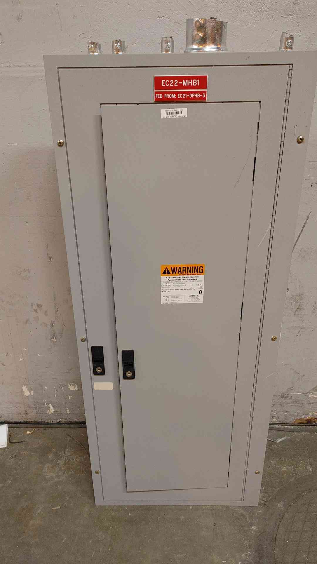 General Electric A Series Panelboard AEF3422MBX 225 AMP 480/277 VOLTS 3 PHASE 4 WIRE (108888)