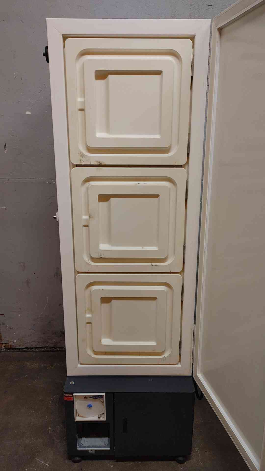 New Brunswick Scientific -72.5C Ultra Low Temperature Freezer (108953)