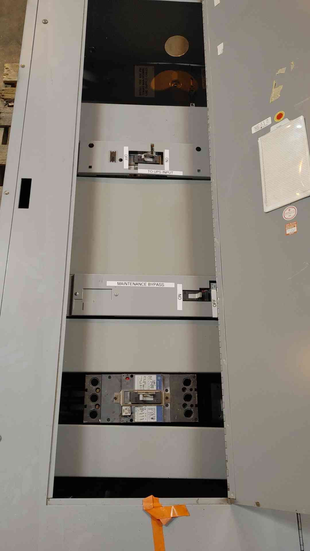 GE Spectra Series MBP Panelboard 250A 480V 3PH 3 Breaker Maintenance Bypass (108955)